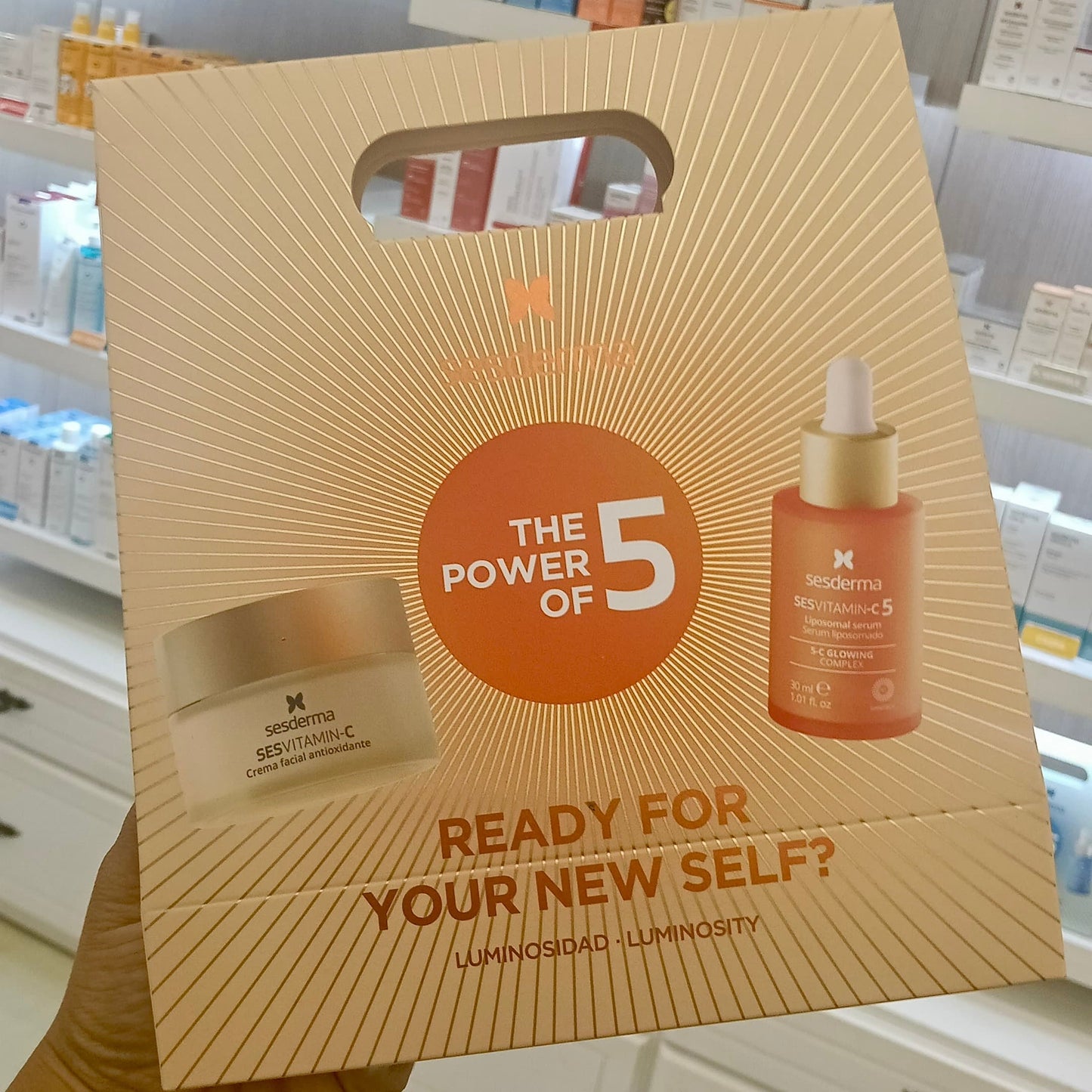 KIT SESVITAMIN-C 5 SERUM + SESVITAMIN-C CREMA (GRATIS)